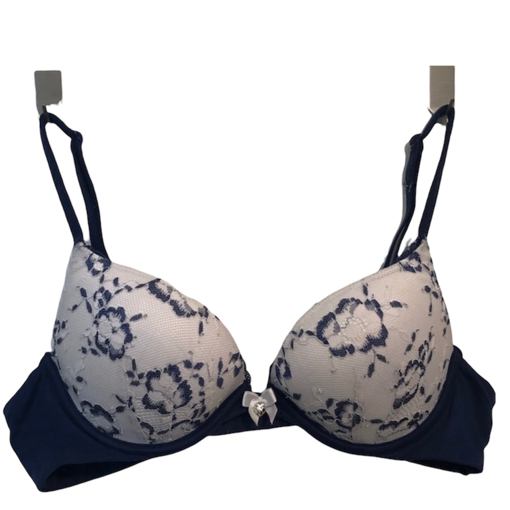 Victoria’s Secret Bra